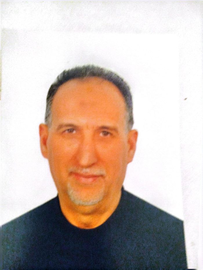 الأستاذ أحمد بلالي