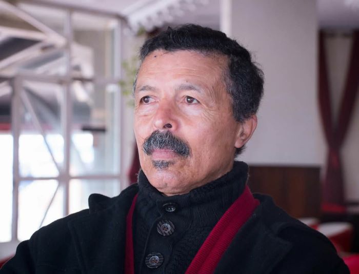 بقلم  : محمد الطاجني
