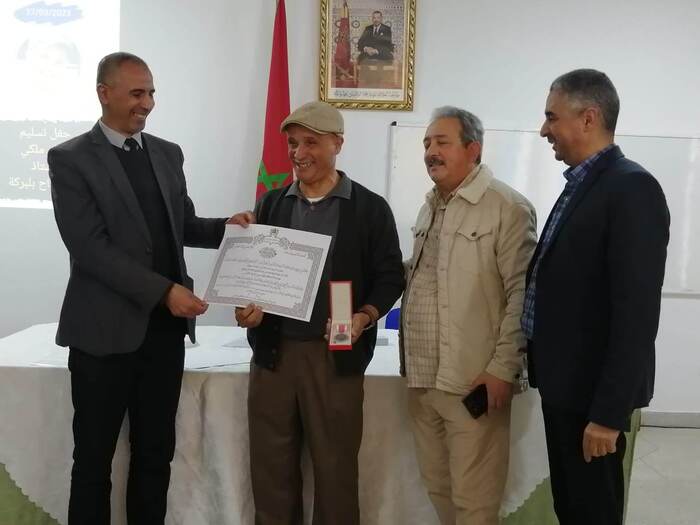 الأستاذ عبد الفتاح بلبركة ينال وسام الاستحقاق الوطني من الدرجة الأولى